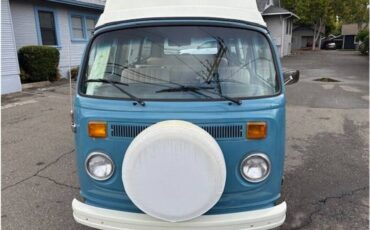 Volkswagen-bus-camper-1973-1