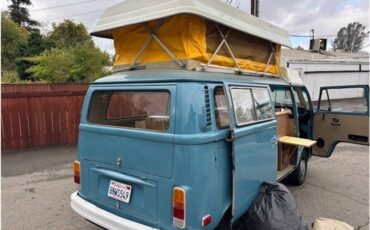 Volkswagen-bus-camper-1973-16