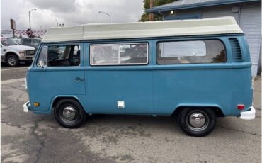 Volkswagen-bus-camper-1973-7