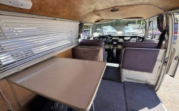 Volkswagen-busvanagon-1969-22