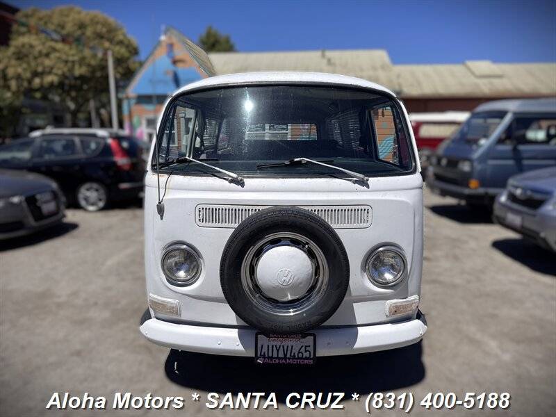 Volkswagen-busvanagon-1969-25