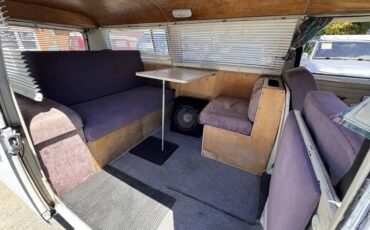 Volkswagen-busvanagon-1969-38