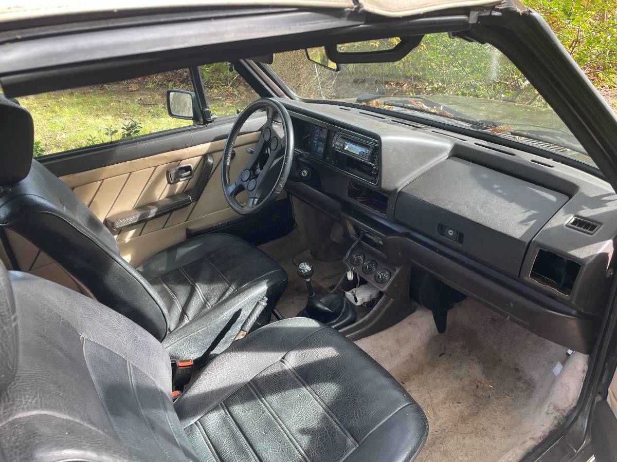 Volkswagen-cabriolet-1986-brown-6