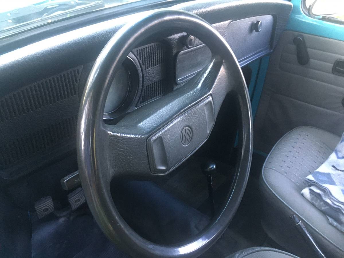 Volkswagen-classic-beetle-1986-blue-13