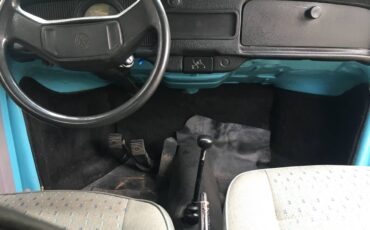 Volkswagen-classic-beetle-1986-blue