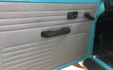 Volkswagen-classic-beetle-1986-blue-8