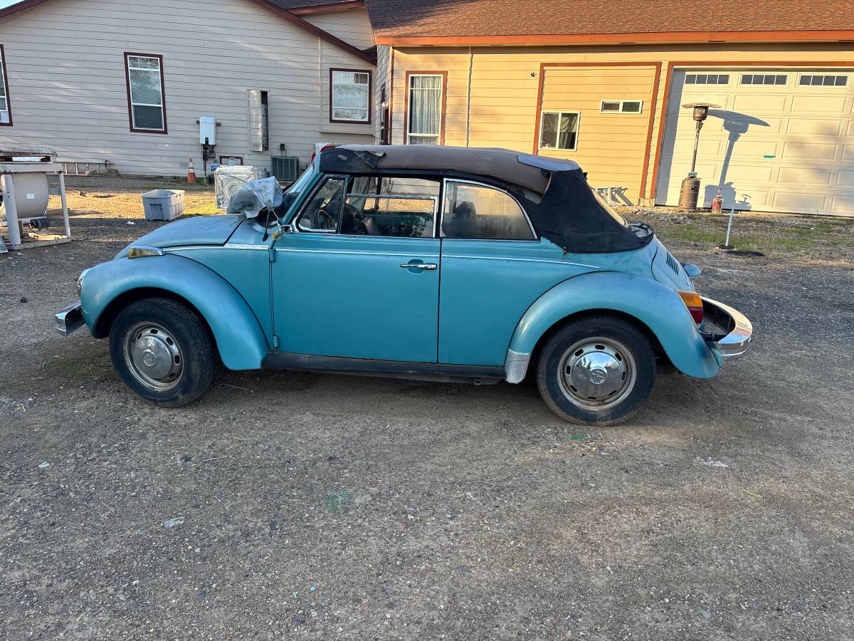 Volkswagen-convertible-1979-blue-5