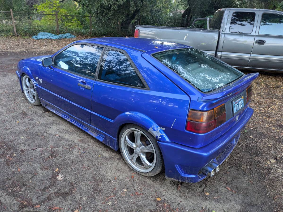 Volkswagen-corrado-g60-1991-blue-12