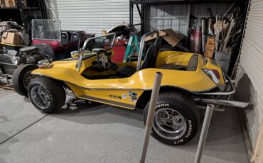 Volkswagen-dune-buggy-1970-yellow-11