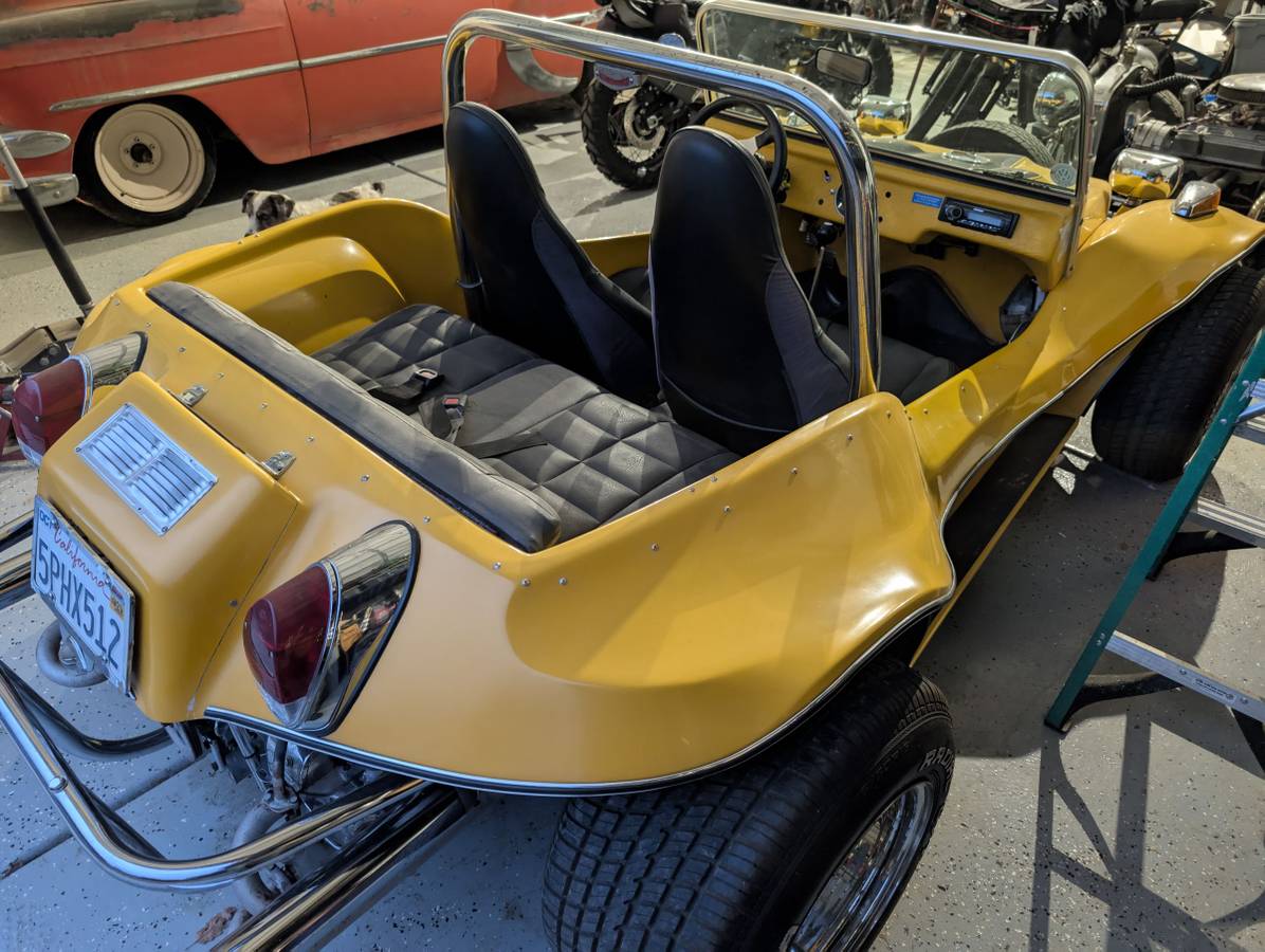 Volkswagen-dune-buggy-1970-yellow-9