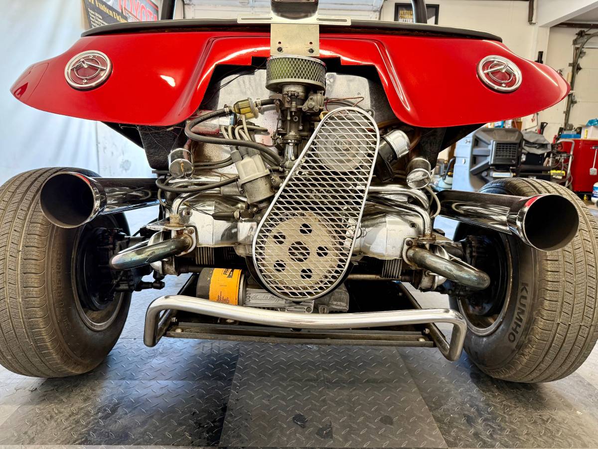 Volkswagen-dune-buggy-1977-red-13