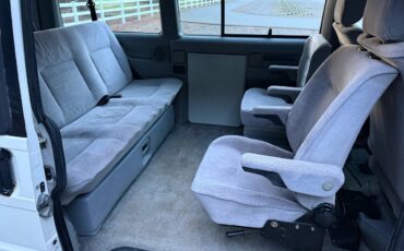 Volkswagen-eurovan-1993-20