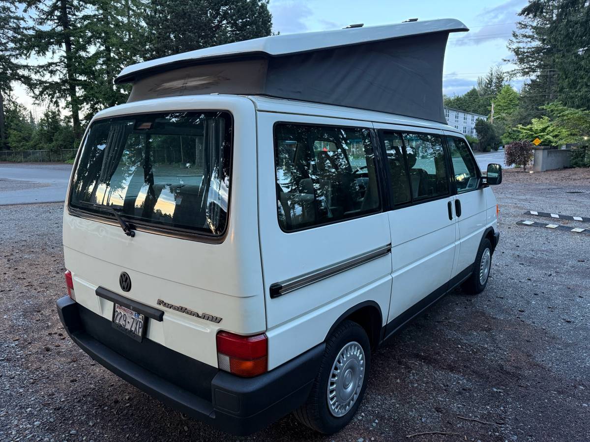 Volkswagen-eurovan-1993-5