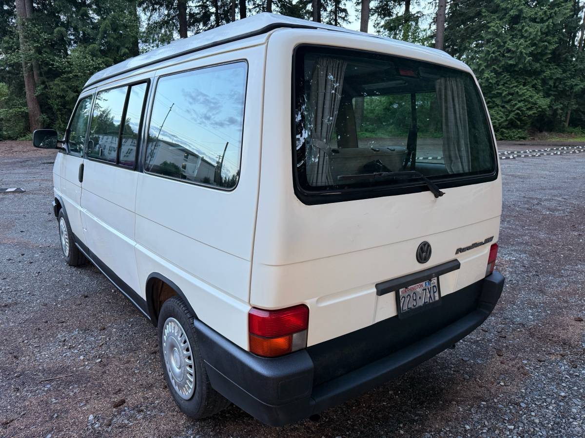 Volkswagen-eurovan-1993