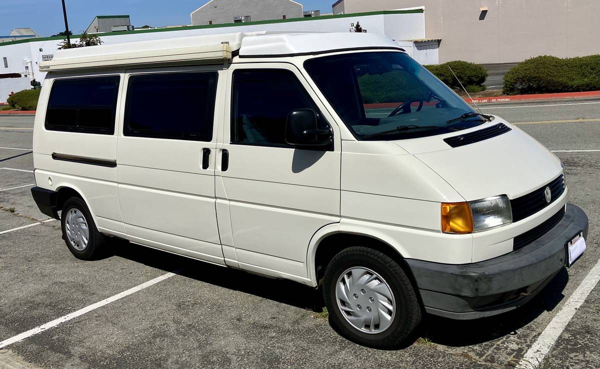 Volkswagen-eurovan-camper-1995-white-2
