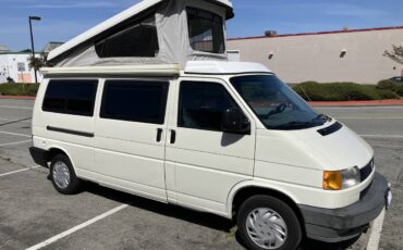 Volkswagen-eurovan-camper-1995-white-4