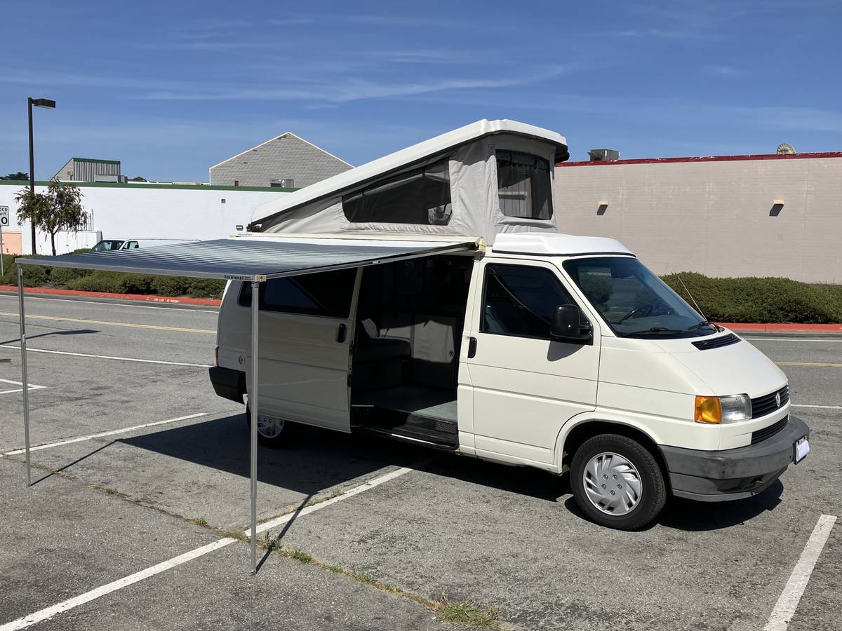 Volkswagen-eurovan-camper-1995-white-5