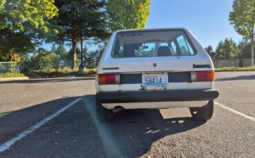 Volkswagen-rabbit-1978-white-10