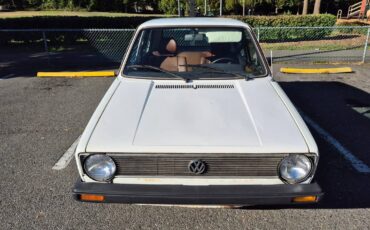 Volkswagen-rabbit-1978-white-2