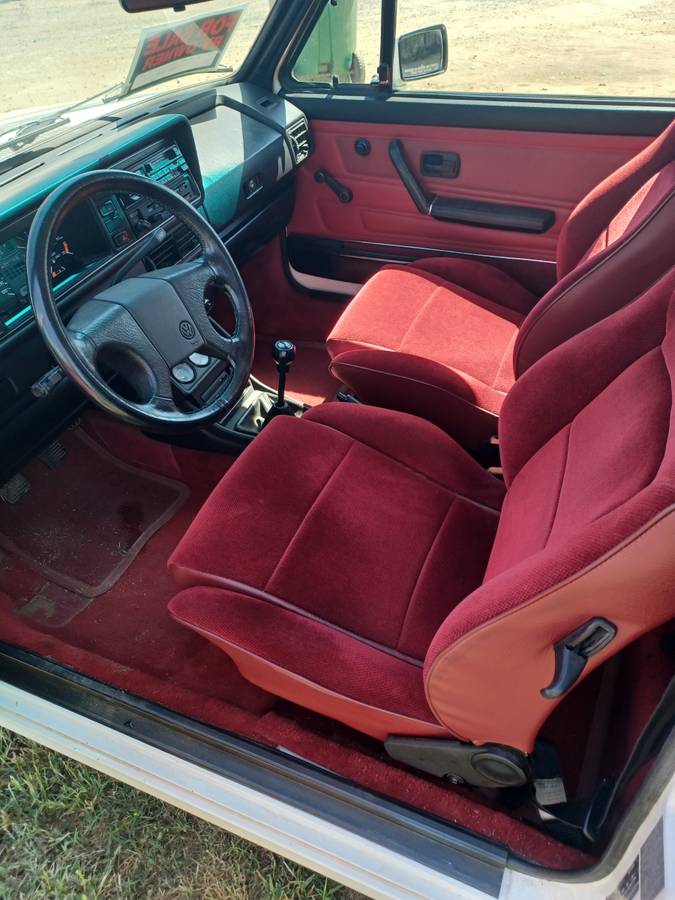 Volkswagen-rabbit-1988-white-1