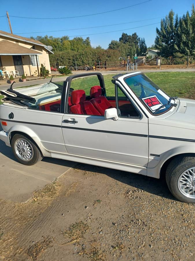 Volkswagen-rabbit-1988-white-4
