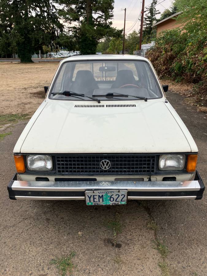 Volkswagen-rabbit-pickup-diesel-1981-white-5