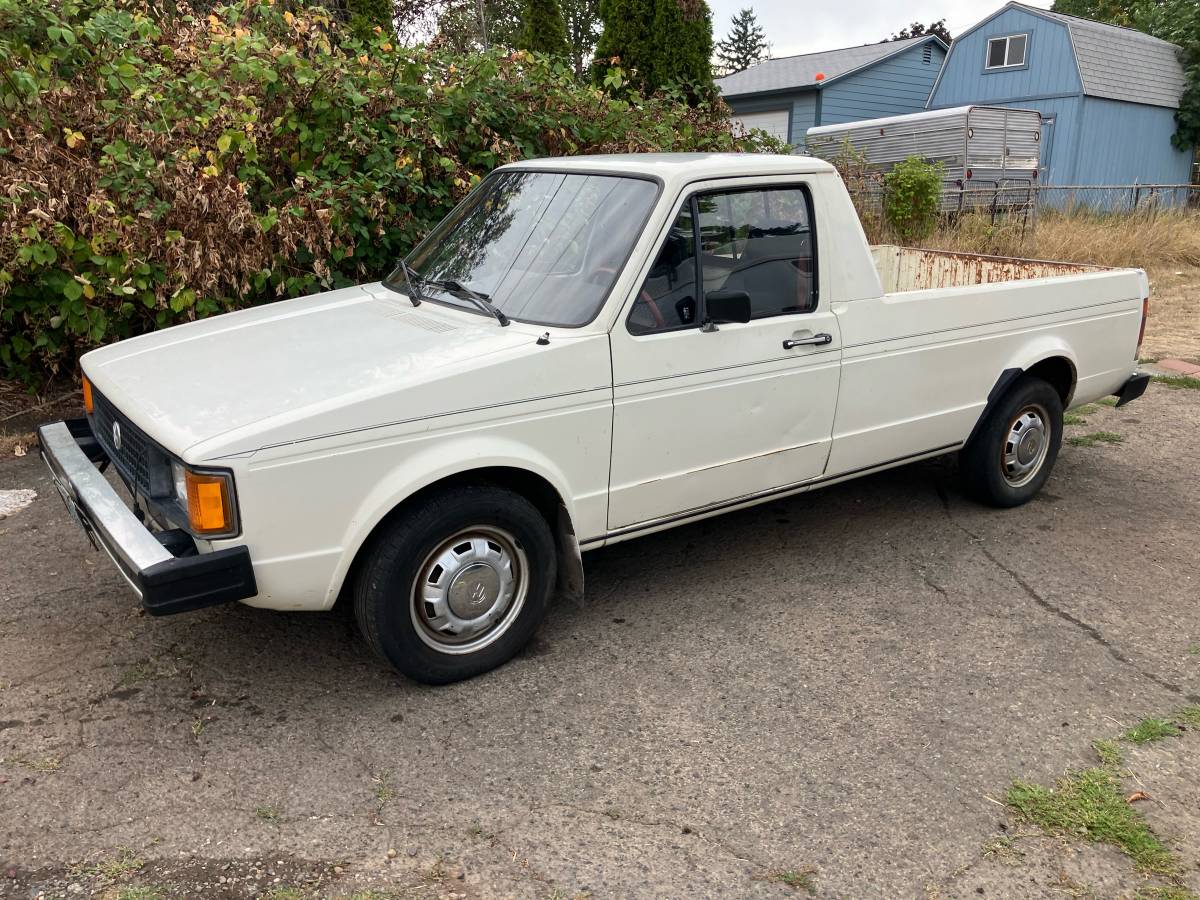 Volkswagen-rabbit-pickup-diesel-1981-white