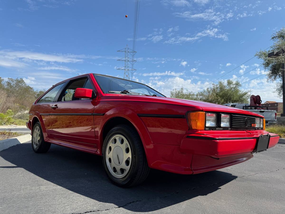 Volkswagen-scirocco-16v-1988-red-1