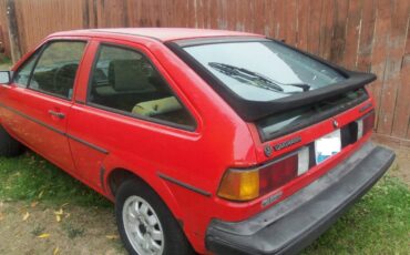 Volkswagen-scirocco-1985-3