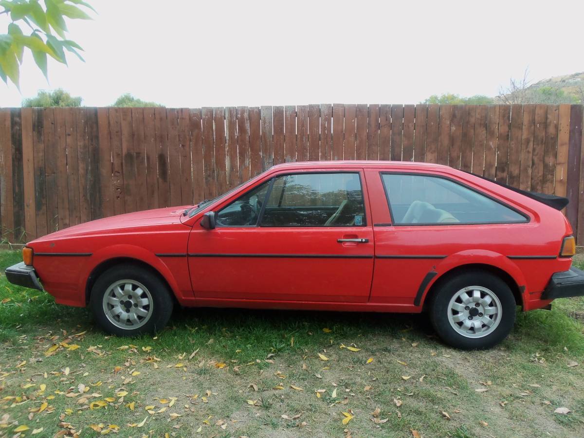 Volkswagen-scirocco-1985