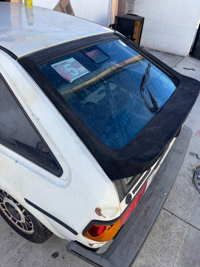 Volkswagen-scirocco-1987-white-13