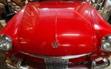 Volkswagen-squareback-1966-red-2