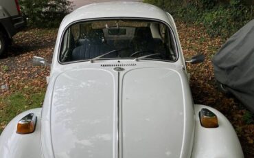 Volkswagen-super-beetle-1972-white-3