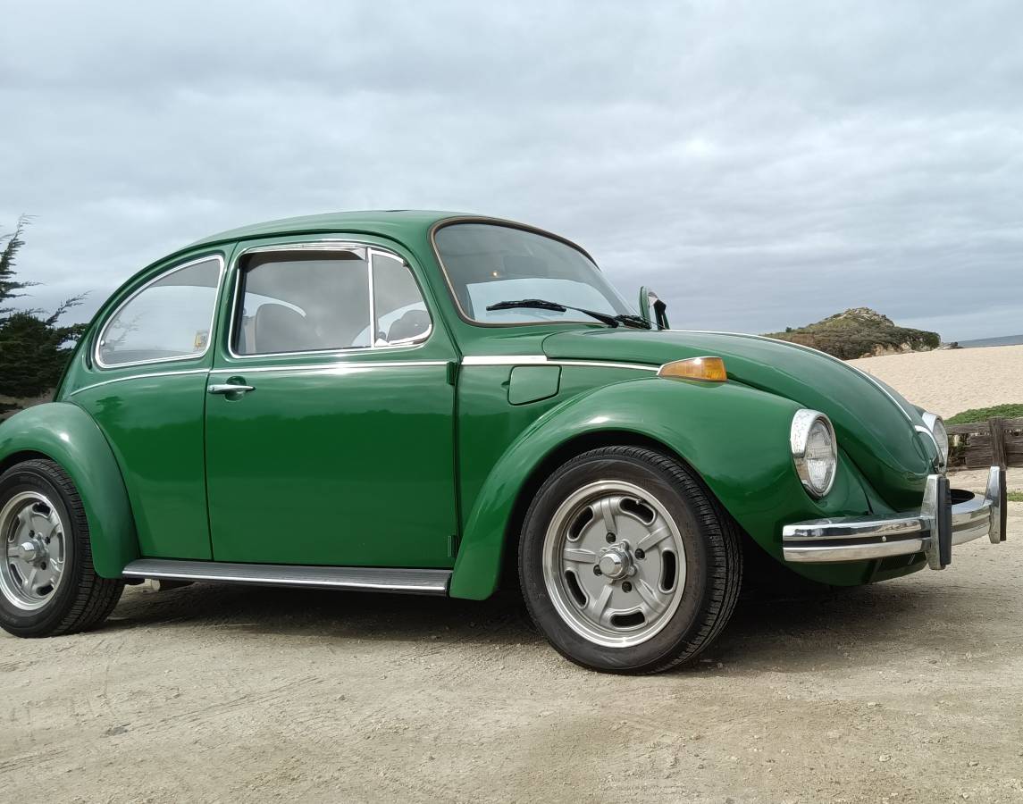 Volkswagen-super-beetle-1973-green-17