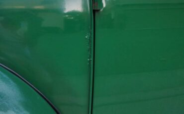 Volkswagen-super-beetle-1973-green-5