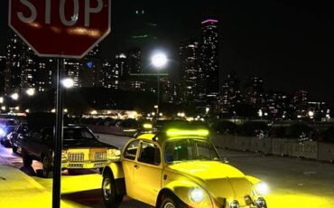 Volkswagen-super-beetle-1974-yellow-3