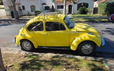 Volkswagen-super-beetle-1974-yellow-4
