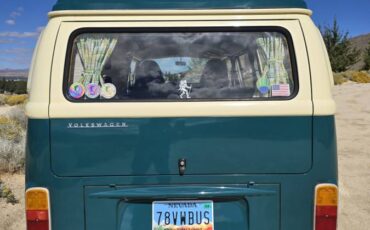Volkswagen-t2-1978-green-11