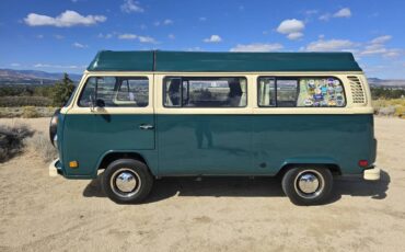 Volkswagen-t2-1978-green