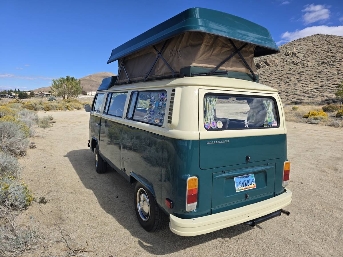 Volkswagen-t2-1978-green-4