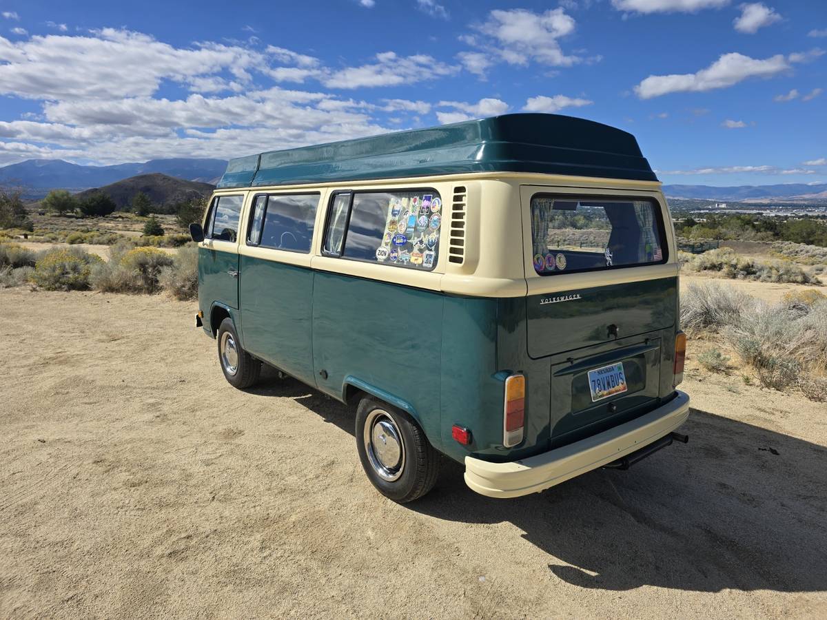 Volkswagen-t2-1978-green-6