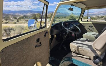 Volkswagen-t2-1978-green-9