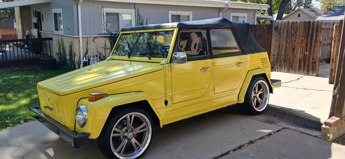 Volkswagen-thing-1973-yellow-10