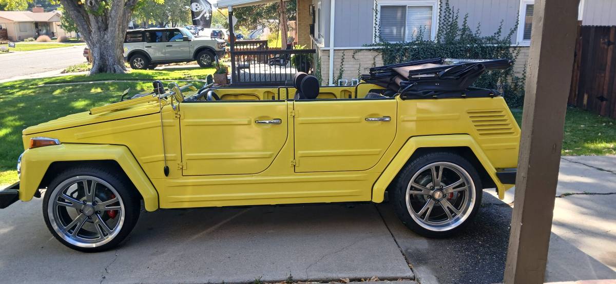 Volkswagen-thing-1973-yellow-7