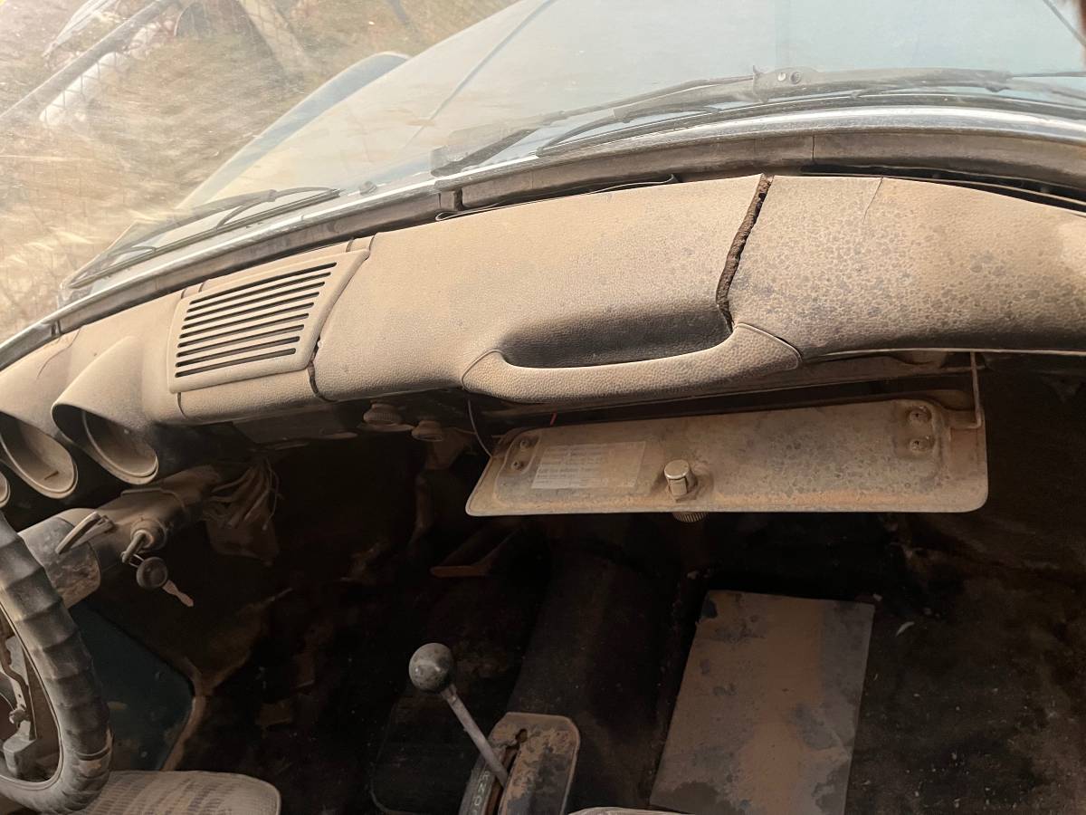 Volkswagen-type-3-fastback-1973-green-2