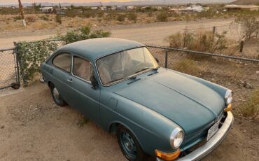 Volkswagen-type-3-fastback-1973-green-4
