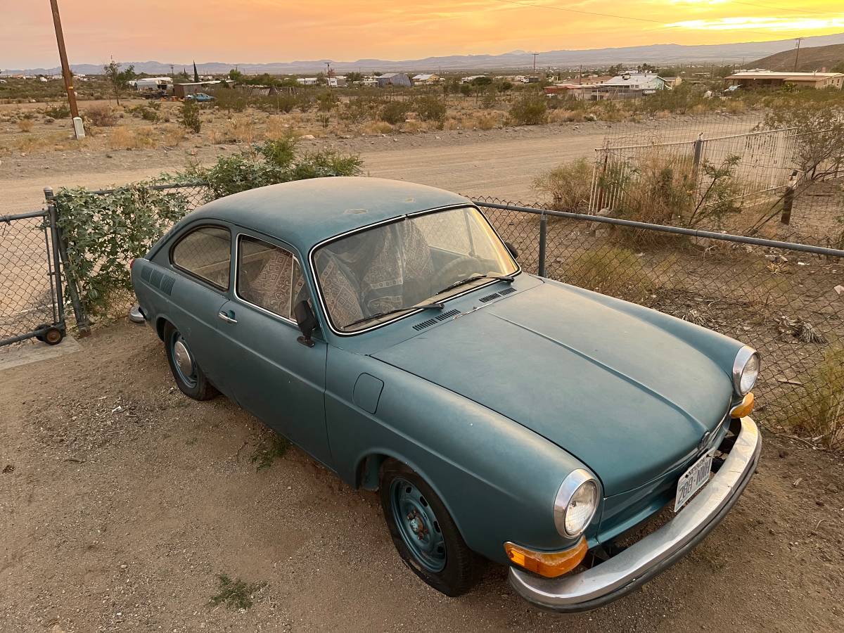 Volkswagen-type-3-fastback-1973-green-4