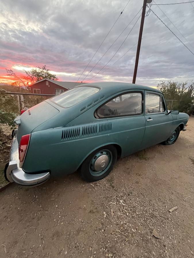 Volkswagen-type-3-fastback-1973-green-9