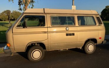 Volkswagen-vanagon-1985-brown