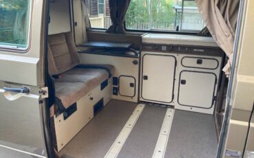 Volkswagen-vanagon-1985-brown-6